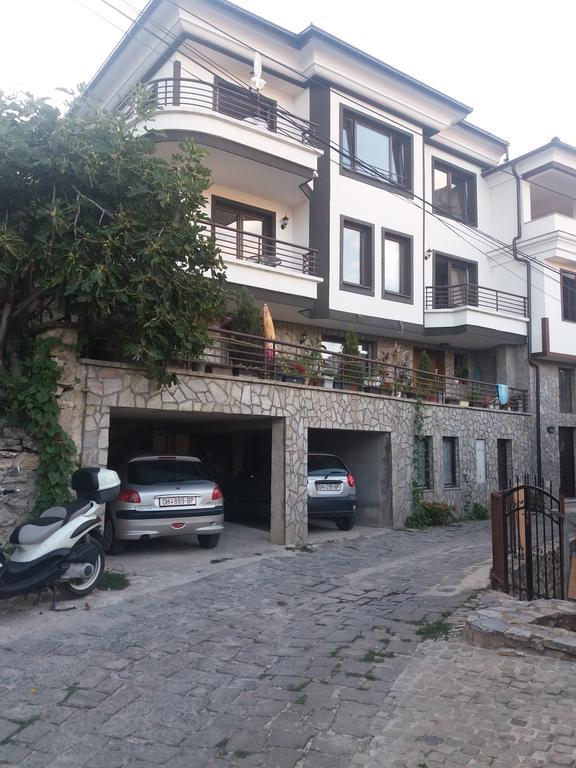 Grigor Prlichev Apartments Ohrid Exterior photo